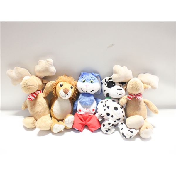 ESTATE LOT OF 5 KINDER EGG PLUSHIES