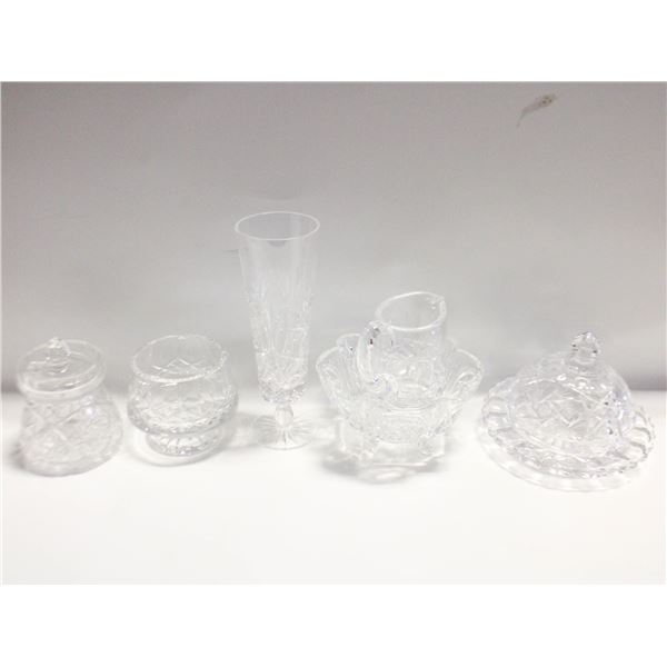 CRYSTAL/CUT GLASS ITEMS- BOX LOT ASSORTED