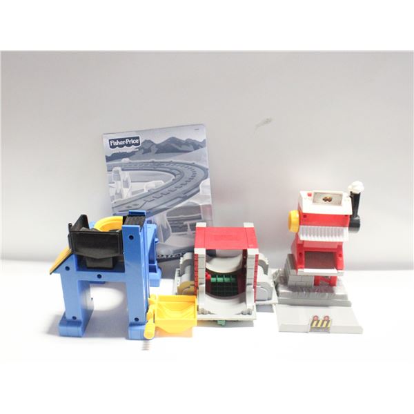 FISHER PRICE GEO TRAX OUT BUILDINGS ASSORTED