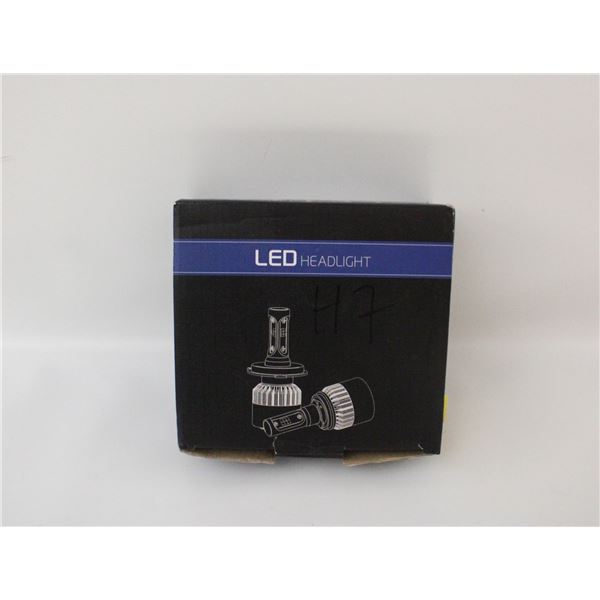9006 SET OF 2 LED HEADLIGHTS NEW