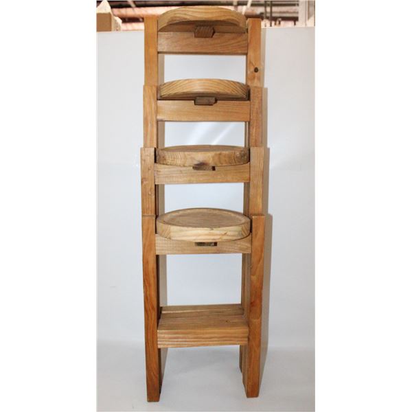 WOODEN MULTIPLE PLANT STAND