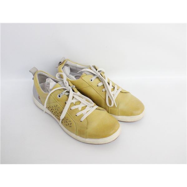 JOSEPH SEIBEL WOEMS LEATHER SNEAKER SIZE 8.5