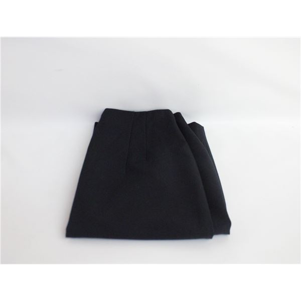 JONES NEW YORK PURE WOOL SKIRT- SIZE 12