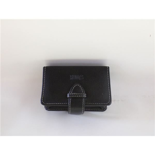 VINTAGE ROOTS BRAND CARDS IN LEATHER CASE