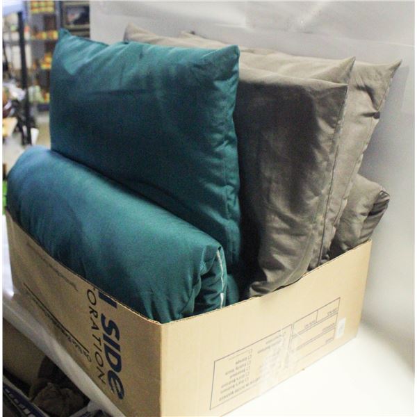 SEAT CUSHIONS/PILLOW- INDOOR/OUTDOOR SET