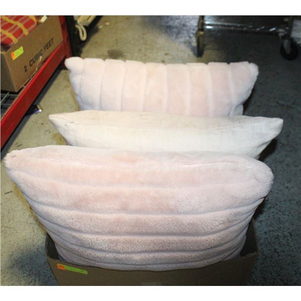 ACCENT PILLOWS- RACHEL ZOE BRAND- SET OF 3