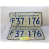 Image 1 : 1972 SASKATCHEWAN MATCHING LICENSE PLATES-ESTATE