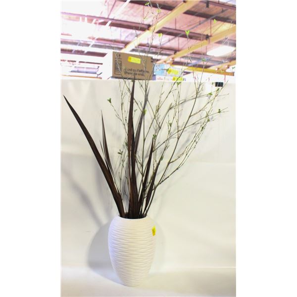 DECORATIVE 10.5" CERAMIC VASE W/48" FAUX GRASSES