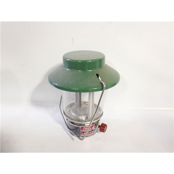 VINTAGE PROPANE LANTERN WITH ORIGINAL BOX