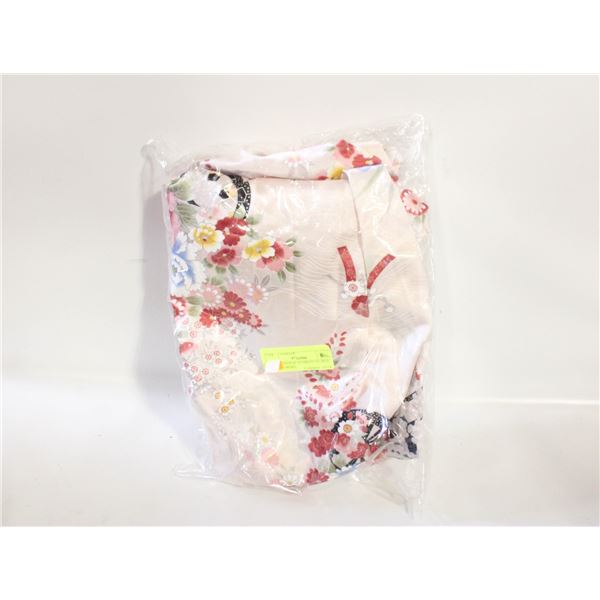 NEW JAPANESE 'ICHIBAN' FLORAL KIMONO ROBE,