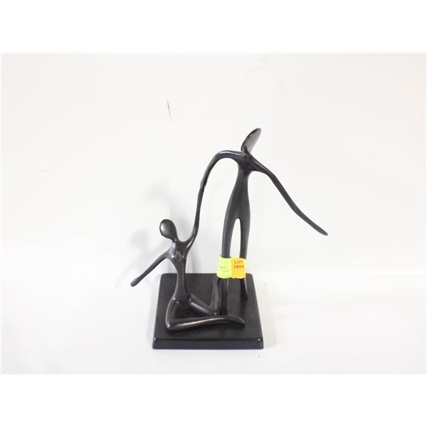 IKEA DANCERS FIGURINE