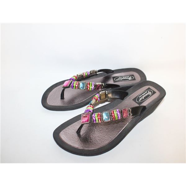 GRANDCO WOMENS BEADED SANDALS- SIZE 7