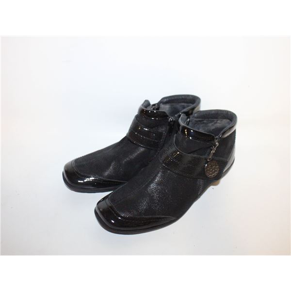 GEO REINE WOMENS LEATHER ANKLE BOOT- SIZE 7