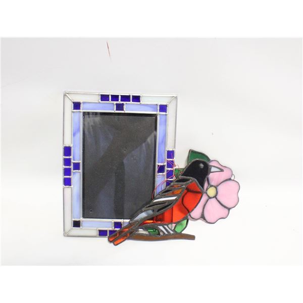 VINTAGE STAINED GLASS ITEMS ASSORTED