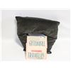 Image 1 : TRAVEL ZZ'S BUCKWHEAT NECK PILLOW IN BOX