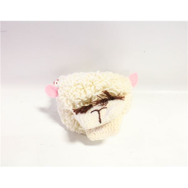 VINTAGE COLLECTIBLE "LAMB CHOP" HAND PUPPET