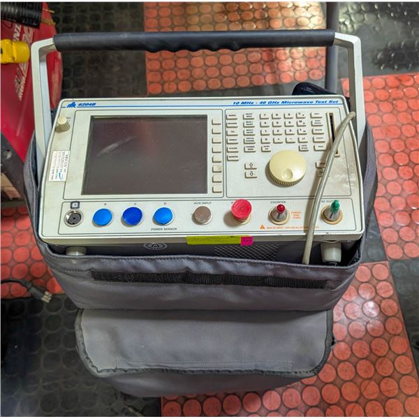 IFR 6204B 10MHZ-46GHZ MICROWAVE TEST SET