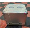 Image 1 : METAL TRAVEL CASE 22.5" X 19.5" X 20"
