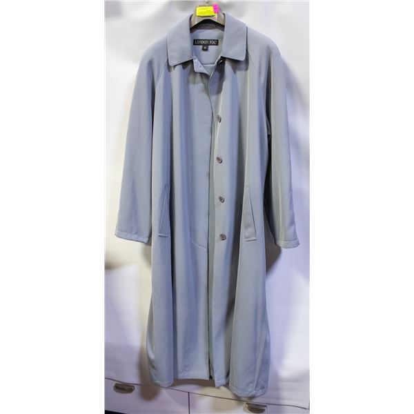 LONDON FOG WOMENS TRENCH COAT SIZE 14