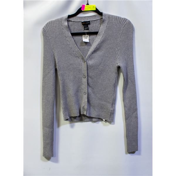 NEW WITH TAGS LADIES AMBIANCE APPAREL SIZE L