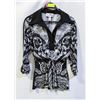 Image 1 : JOSEPH RIBIKOFF GRAPHIC PRINT BLOUSE- SIZE 8
