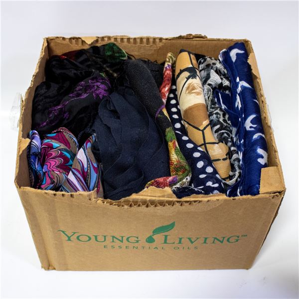 WOMEN'S SCARVES- ASSORTED LOT