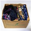 Image 1 : WOMEN'S SCARVES- ASSORTED LOT