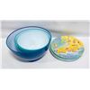 Image 1 : PLASTIC SERVINGWARE- BOX LOT ASSORTED
