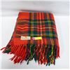 Image 1 : HUDSONS BAY RED WOOL BLANKET