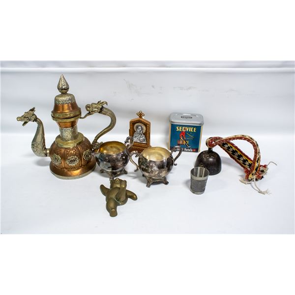 VINTAGE METAL ITEMS