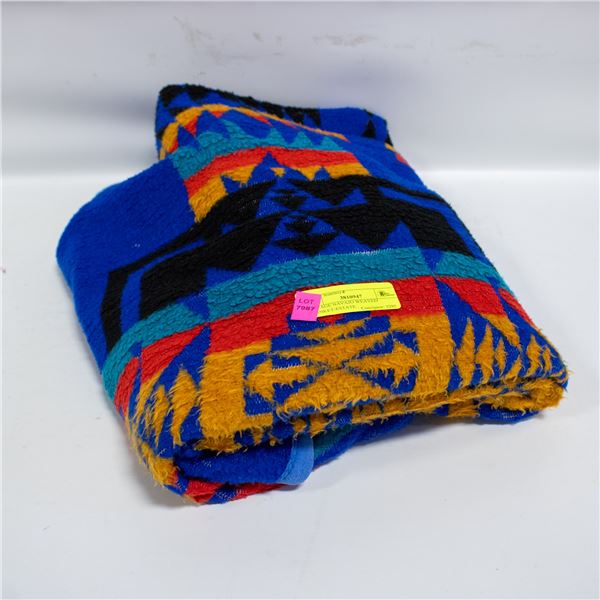 VINTAGE NAVAJO WEAVED BLANKET-ESTATE