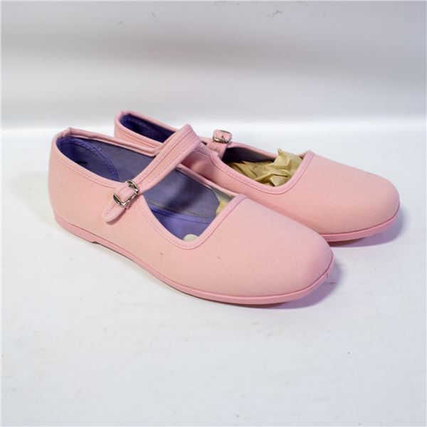 NEW OLD STOCK ON YOUR FEET TWILL MARY JANE