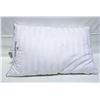 Image 1 : BEAUTYREST PLATINUM FEATHER & DOWN PILLOW QUEEN SZ