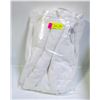 Image 1 : 2 PACK OF GRANDEUR HOSPITALITY BATH TOWELS