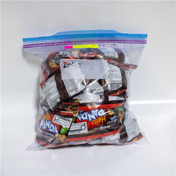 BAG OF 32 MEIJI HELLO PANDA CHOCOLATE FILLED