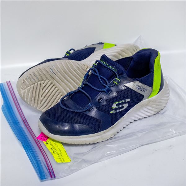 SKECHERS KIDS SWIFT SHOE BLUE & GREEN SIZE 1
