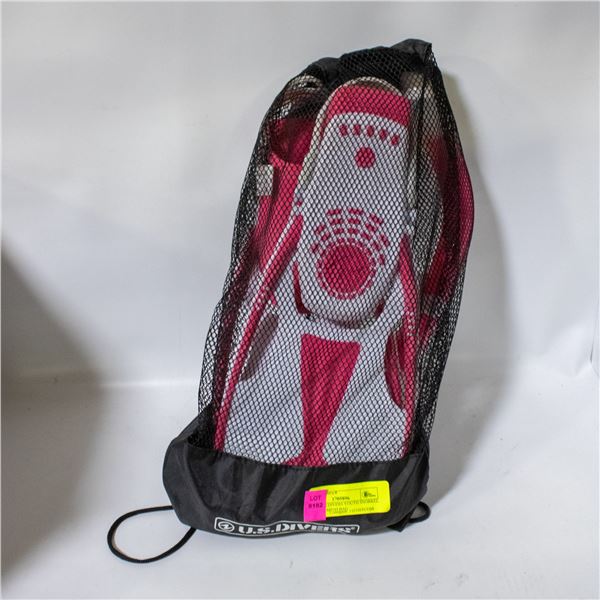 4 PIECE US DIVERS YOUTH SNORKEL SET WITH MESH BAG