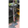 Image 1 : SHARK GENIUS VADROUILLE STEAM POCKET MOP SYSTEM