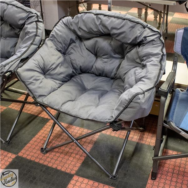 MAC SPORTS PADDED CLUB CHAIR WITH MESH CUP HOLDER