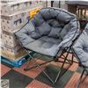 Image 1 : MAC SPORTS PADDED CLUB CHAIR WITH MESH CUP HOLDER