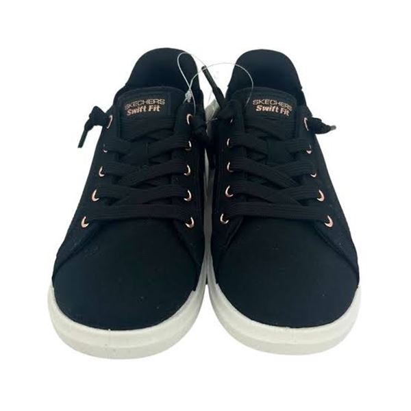 NEW SKECHERS WOMENS SWIFT FIT CASUAL SHOE SIZE 10