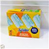 Image 1 : NEW BOX WITH 25 SWIFFER DUSTER REFILLS AND HANDLE
