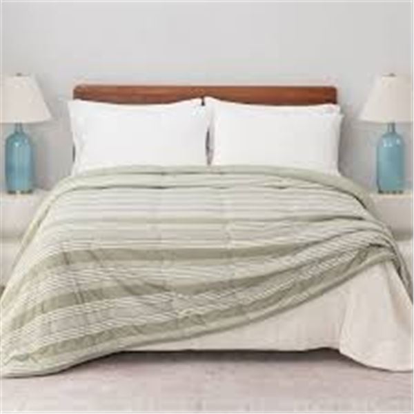 BERKSHIRE COOLING BLANKET GREEN STRIPES KING SIZE