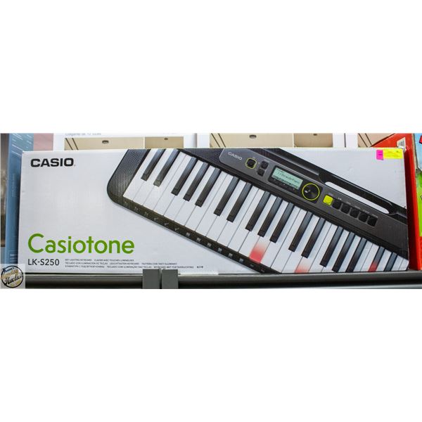 CASIO CASIOTONE DIGITAL KEYBOARD LK-S245 WITH CASE