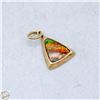 Image 1 : 14K YELLOW GOLD AMMOLITE TRIANGLE PENDENT