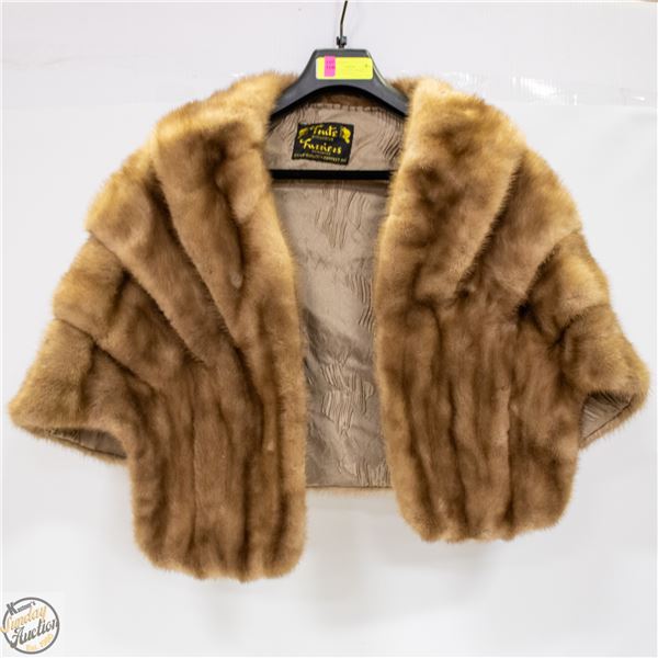 VINTAGE 1960S MINK SHAWL TRUTE FURRIERS EDMONTON