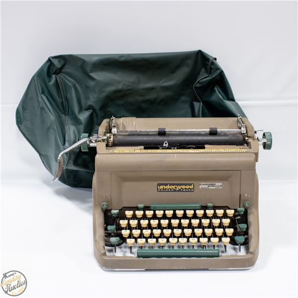 ESTATE VINTAGE UNDERWOOD TYPEWRITER