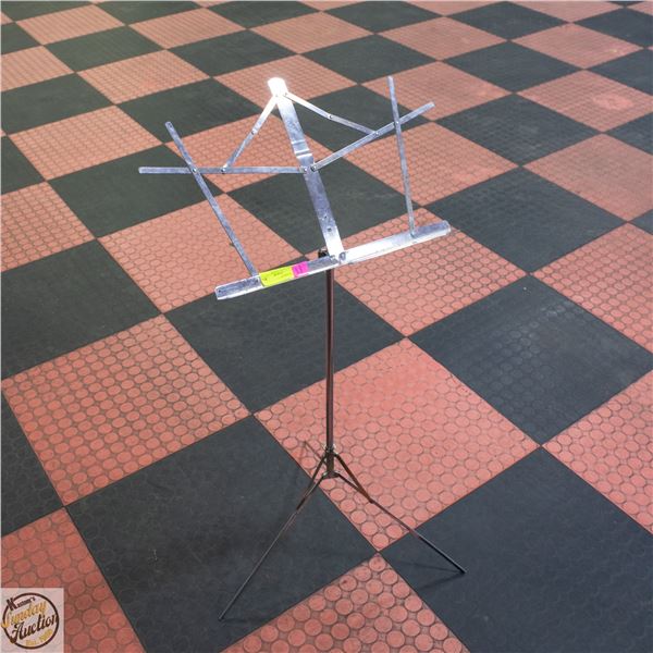 FOLDING MUSIC STAND