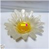 Image 1 : DECOR PEARL ACCENT GLASS SUNFLOWER