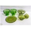 Image 1 : 2 VINTAGE E.O. BRODY CO. EMERALD GREEN PRESSED